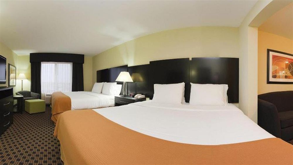 Express - - Southeast By Ihg Hotel Indianapolis