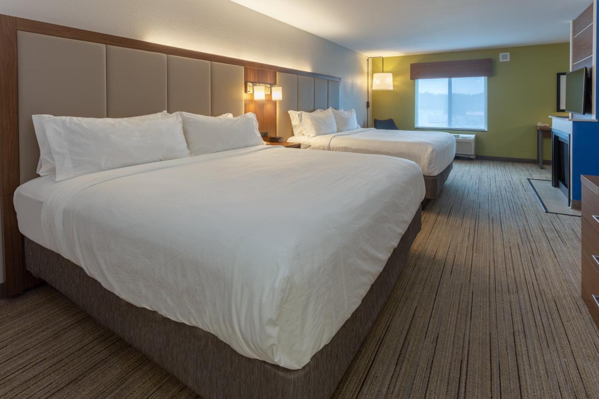 Holiday Express - - Southeast By Ihg 2*
