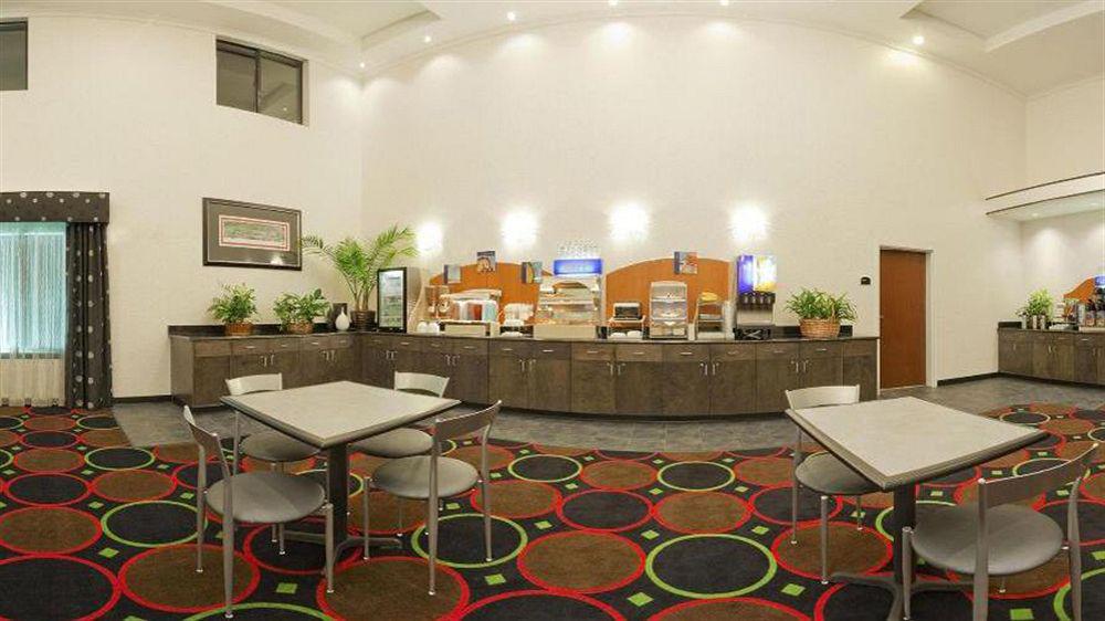 Holiday Express - - Southeast By Ihg